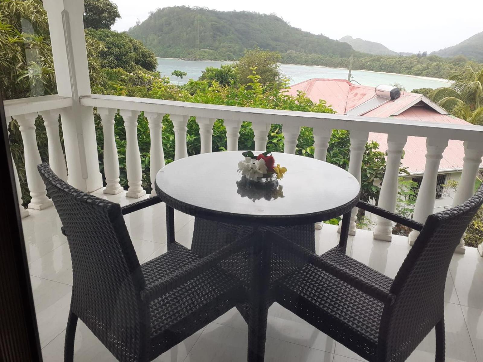 Gigi'S Self Catering Apartment Port Glaud 외부 사진