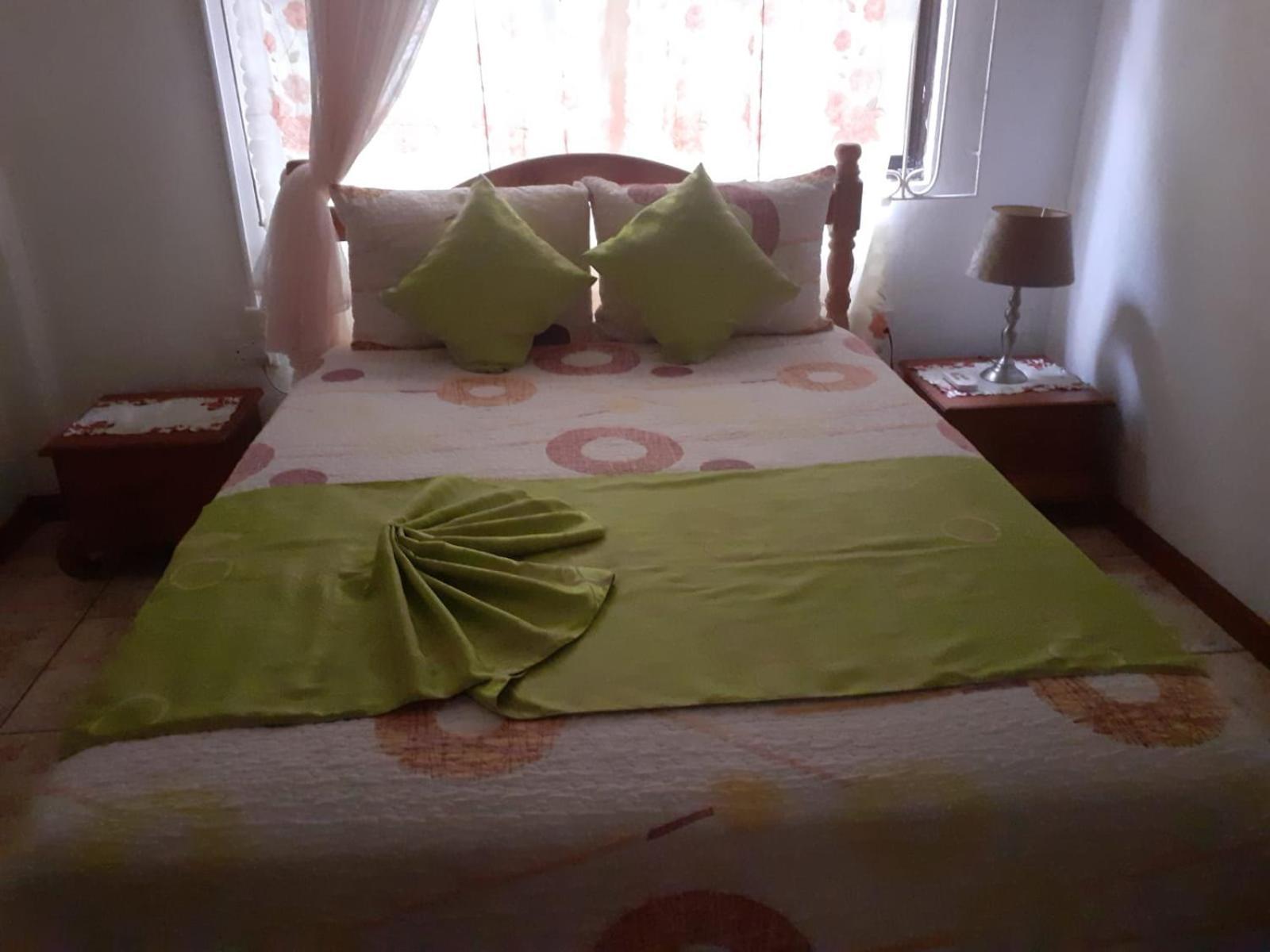 Gigi'S Self Catering Apartment Port Glaud 외부 사진