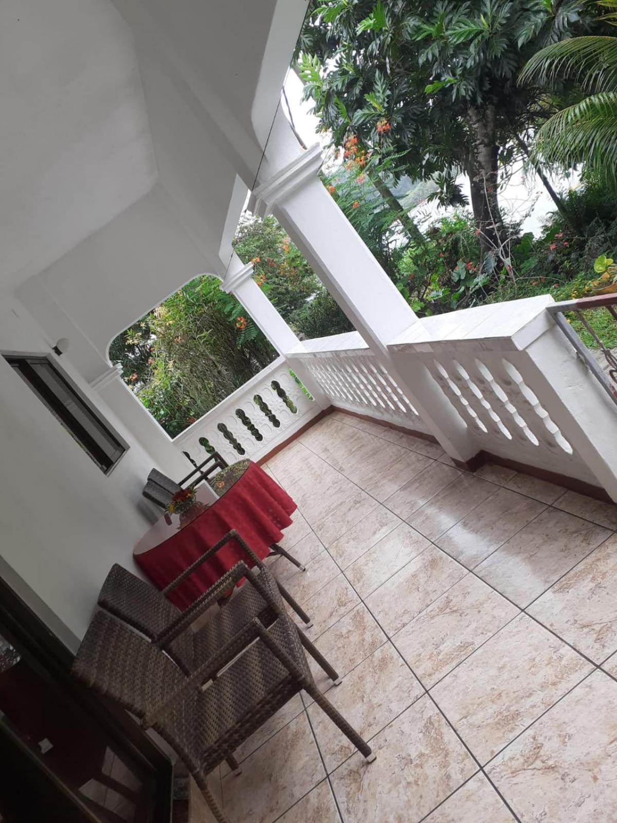 Gigi'S Self Catering Apartment Port Glaud 외부 사진