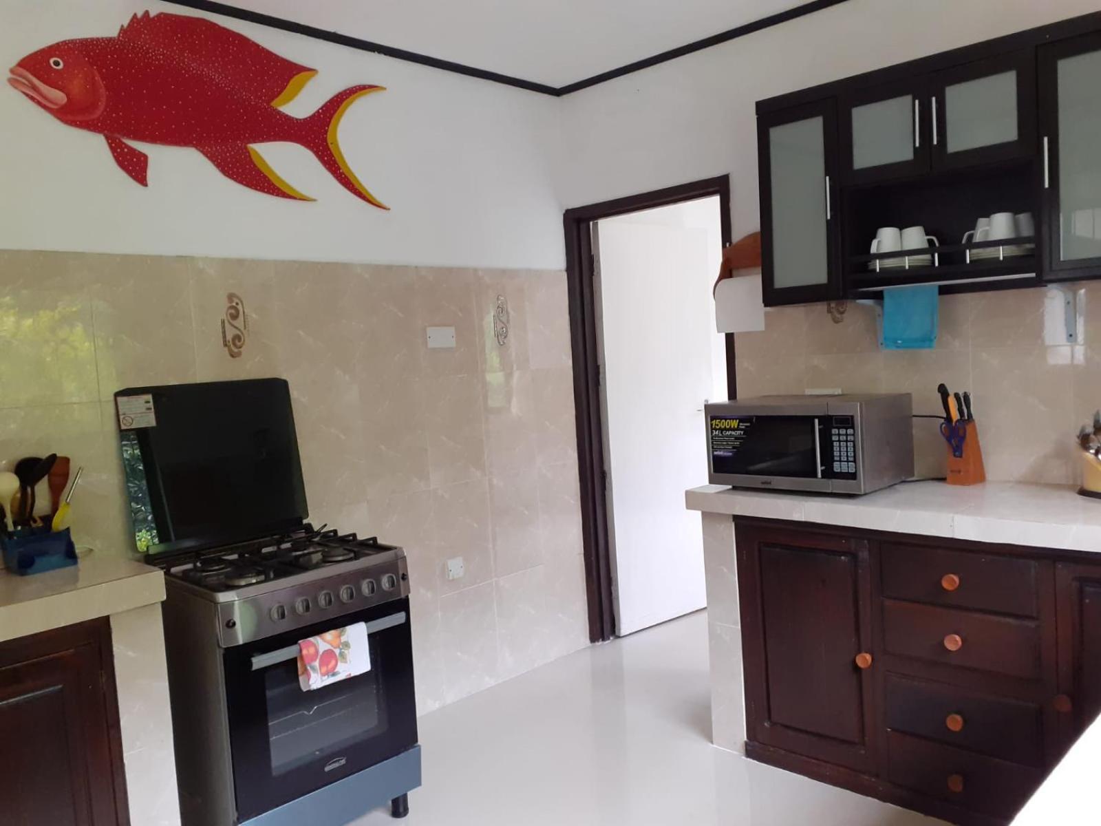 Gigi'S Self Catering Apartment Port Glaud 외부 사진