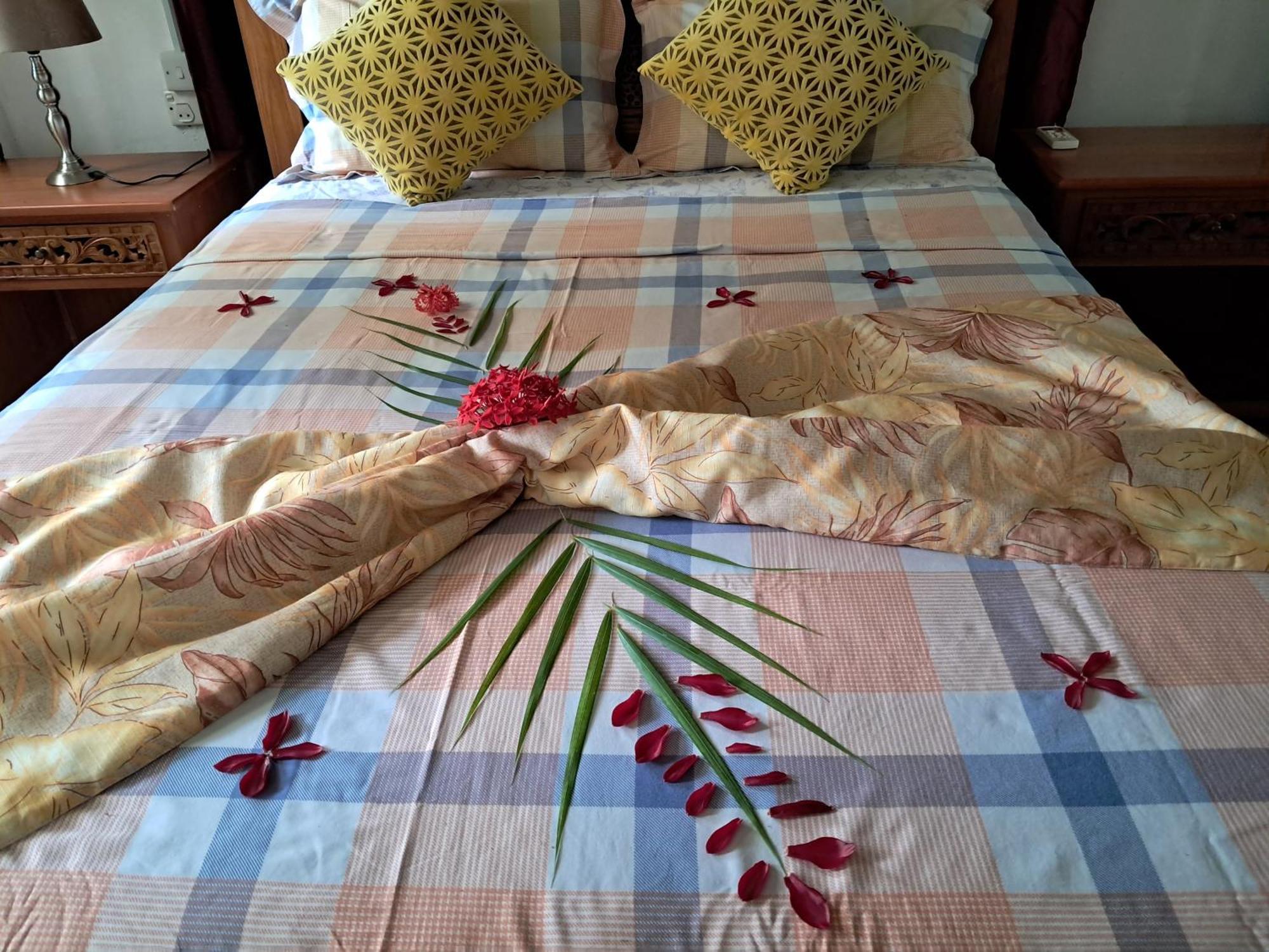 Gigi'S Self Catering Apartment Port Glaud 외부 사진
